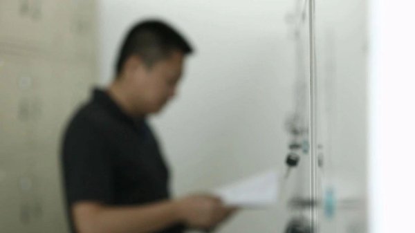 东方财富配资 亲属勾连、色诱钳制，国安部公布多起公职人员被间谍围猎案例